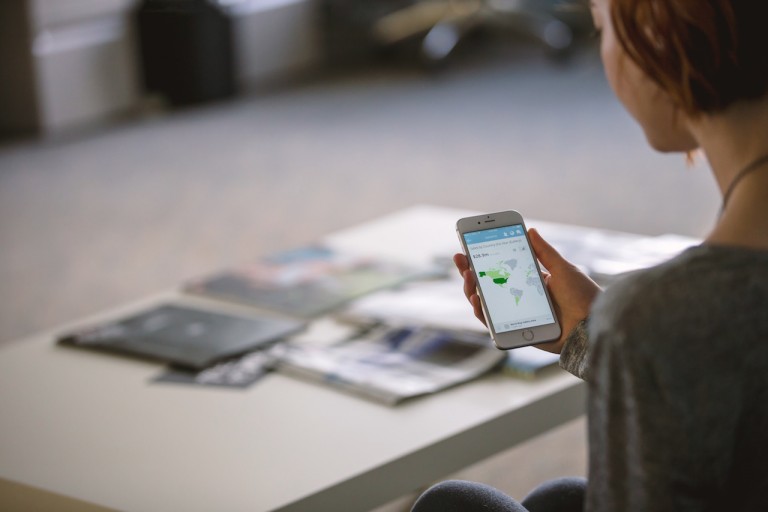 Investors looking for advice via an app