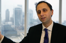 Ivo Vlaev, money, short termism, money future, decodes