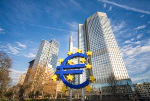 The ECB keeps the hawks at bay in the wake of the Fed symposium