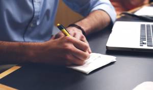 Annual Equivalent Rate (AER): Meaning and Calculator